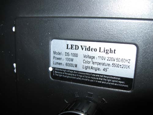  LED1000,  DSLR